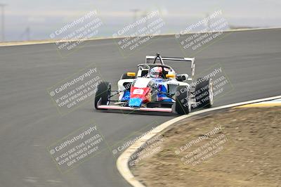 media/Jan-26-2025-CalClub SCCA (Sun) [[cfcea7df88]]/Group 2/Race/